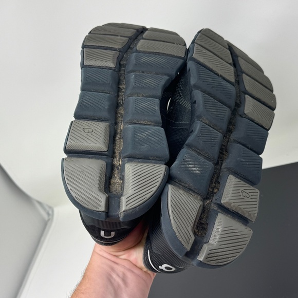 On Cloud helion running Training Shoes size 12 mens heel lining hole - Picture 12 of 15